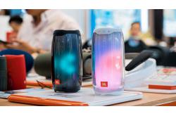 Đánh giá Loa JBL Pulse 4: Thiết kế đột phá, đèn LED 360 độ tuyệt đỉnh