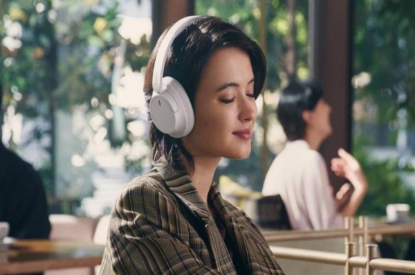 Sony ra mắt tai nghe chụp tai WH-CH720N với khả năng chống ồn và mức giá rẻ