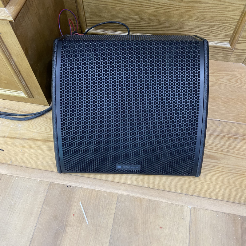 Khách hàngThắng Trầnđánh giá về sản phẩmLoa Monitor dBTechnologies FMX12 (Active, Bass 30cm, 600W RMS, 128dB)