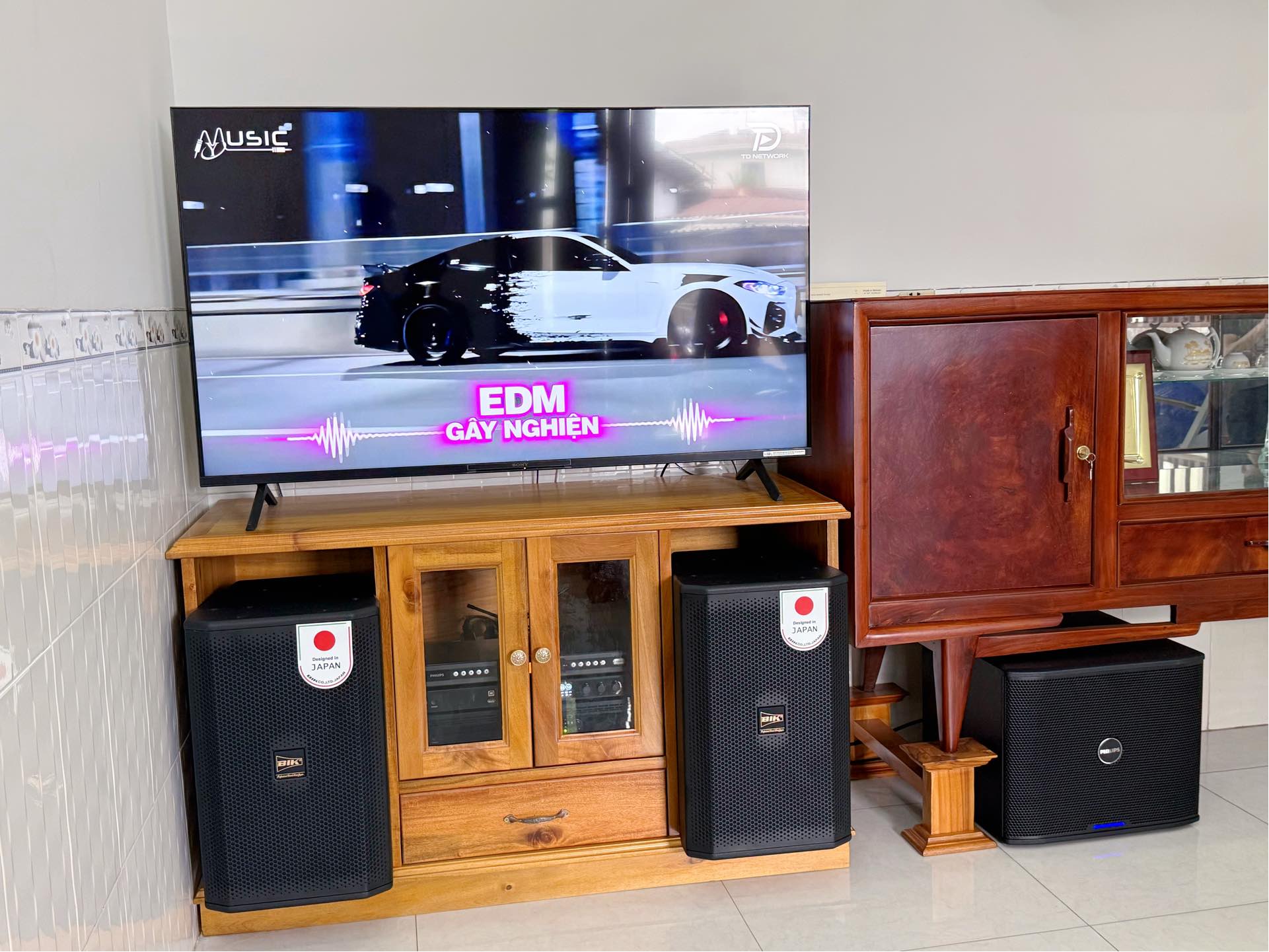 Khách hàngVăn Đôđánh giá về sản phẩm Loa sub điện Philips CSS2110/70 (Bass 30cm, 500W RMS, Ferrite)