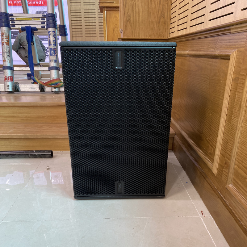 Khách hàngThắng Trầnđánh giá về sản phẩmLoa sub điện dBTechnologies VIO S115 (Bass 40cm, Từ Neo)