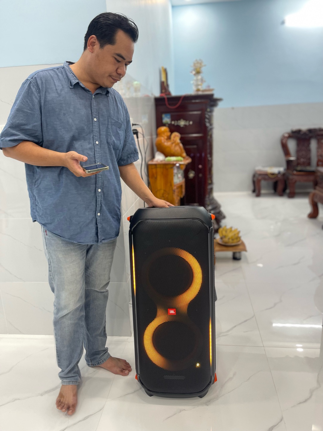 Khách hàngTrần Văn Linhđánh giá về sản phẩmLoa JBL PartyBox 710 (800W, Kháng Nước, LED RGB)