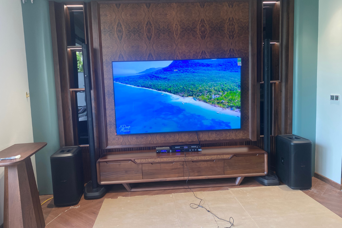 Khách hàngMinh Anhđánh giá về sản phẩmMicro không dây JBL VM300