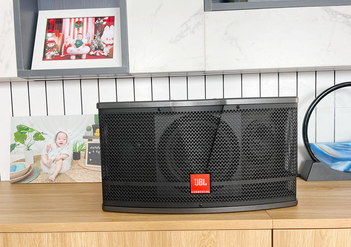 Khách hàngNguyễn Ngânđánh giá về sản phẩmLoa karaoke JBL CV1652T (bass 16.5cm, Ba Sao)