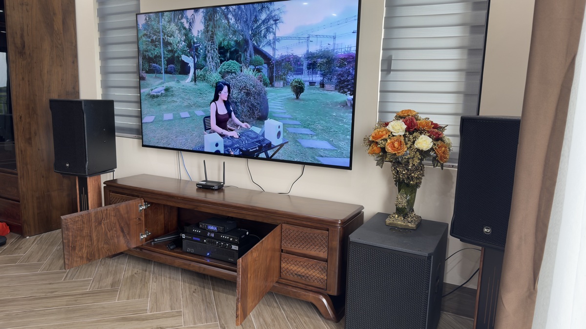 Khách hàngPhạm Hùngđánh giá về sản phẩmLoa sub điện RCF 705-AS MK3 (Bass 40)