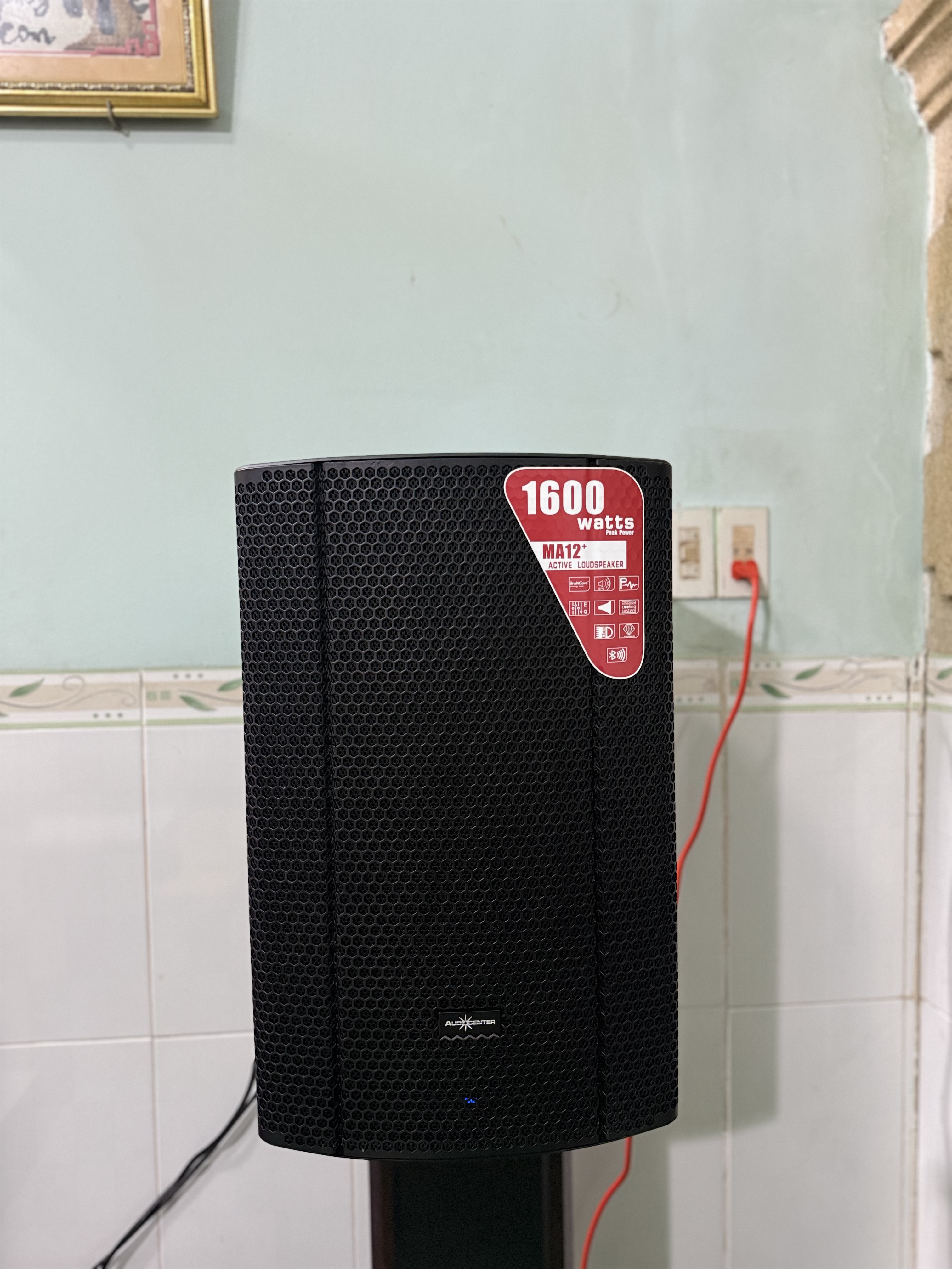 Khách hàngHoài Namđánh giá về sản phẩmLoa Audiocenter MA12+ (Active, Bass 30cm, 1600W, 131dB, Bluetooth, DSP)