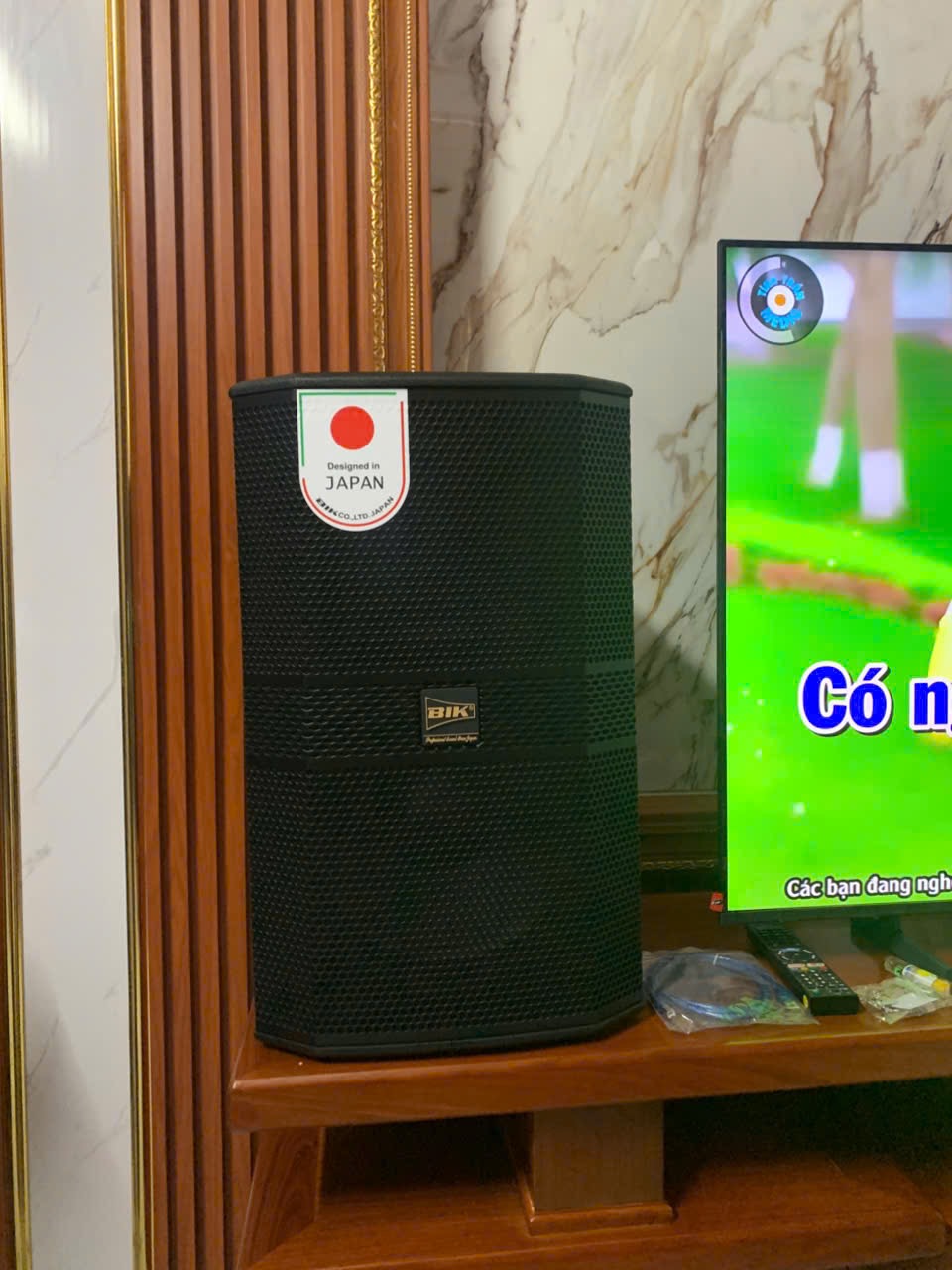 Khách hàngĐỗ Hoàngđánh giá về sản phẩmLoa karaoke Nhật BIK BBK-S312 (Bass 30cm, 1120W)