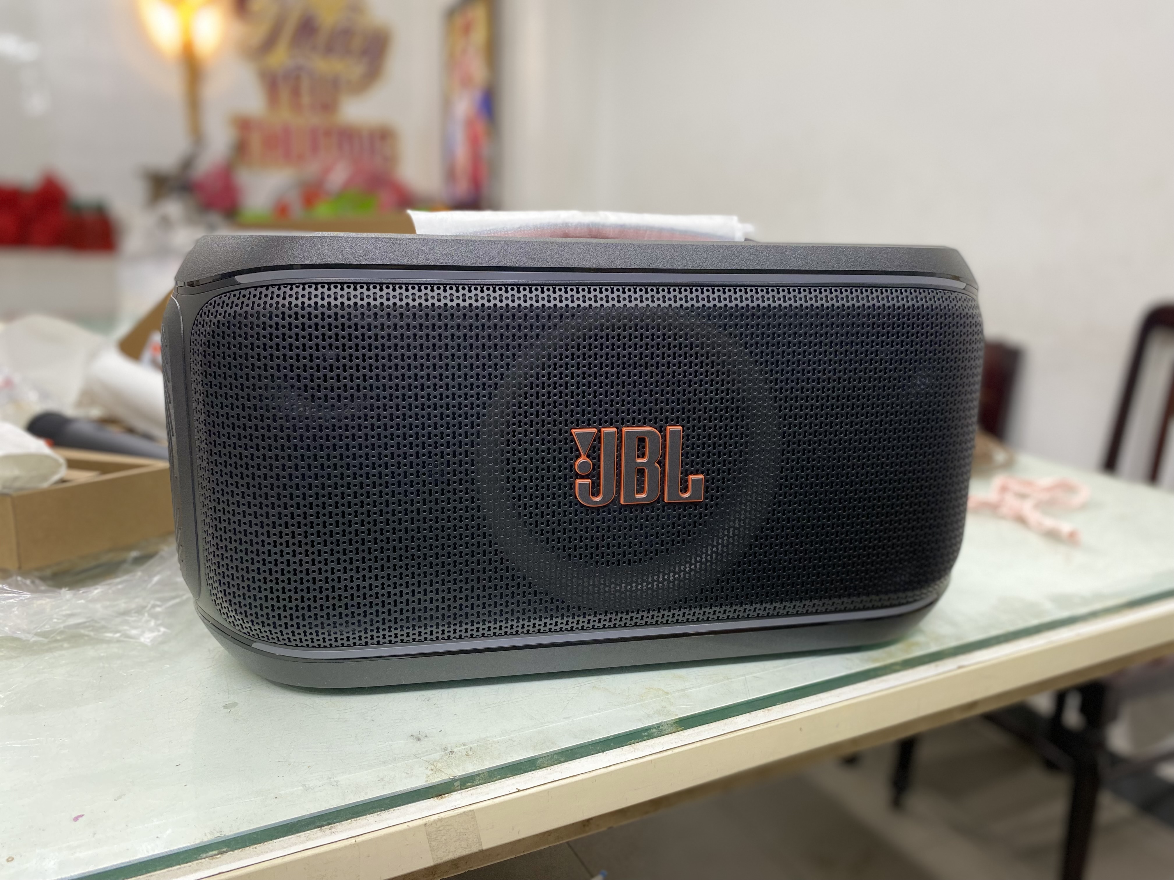 Khách hàngMỹ Chiđánh giá về sản phẩmLoa JBL PartyBox On The Go 2 (100W, Pin 15h, Kèm 2 micro)