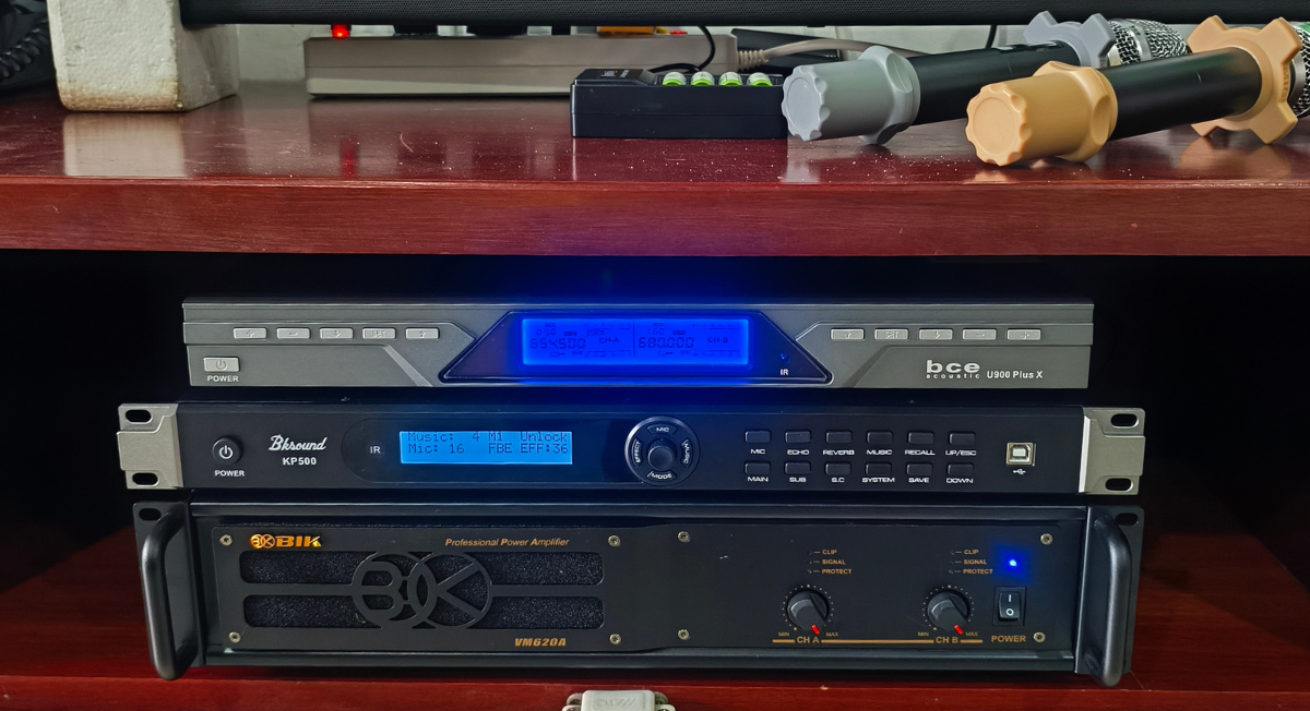 Khách hàngLê Hàđánh giá về sản phẩmCục đẩy công suất 2 kênh BIK VM 620A (Nguồn xuyến, Class H, 600W)