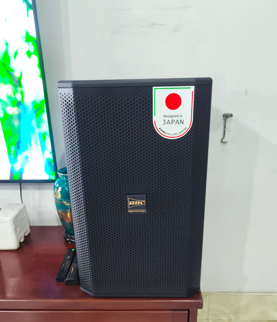 Khách hàngLê Hàđánh giá về sản phẩmLoa karaoke Nhật BIK CS-625 (Full bass 30cm, 350W RMS)