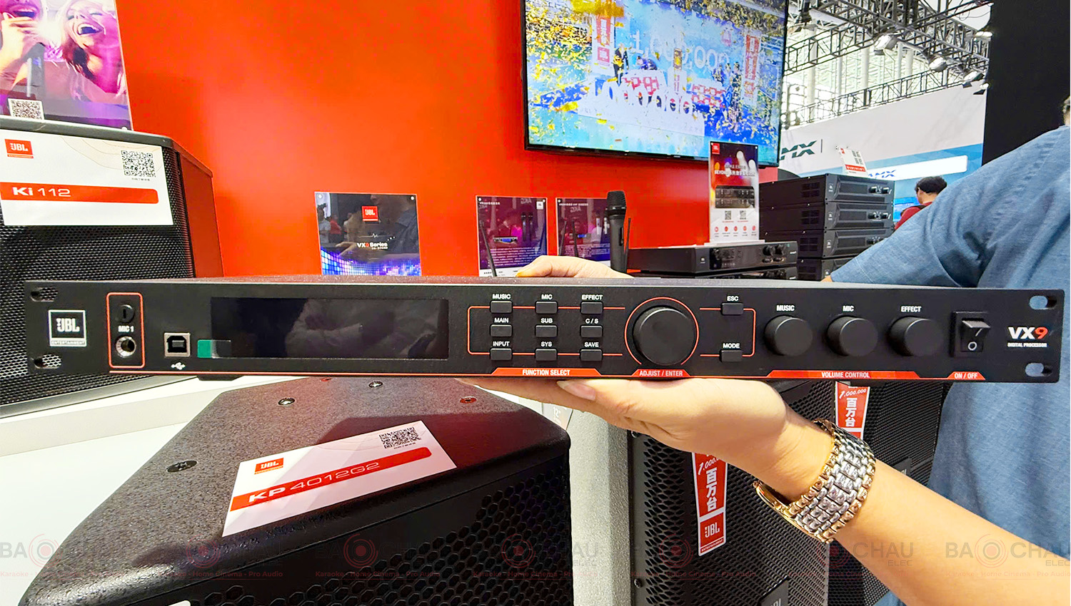 vang số JBL VX9