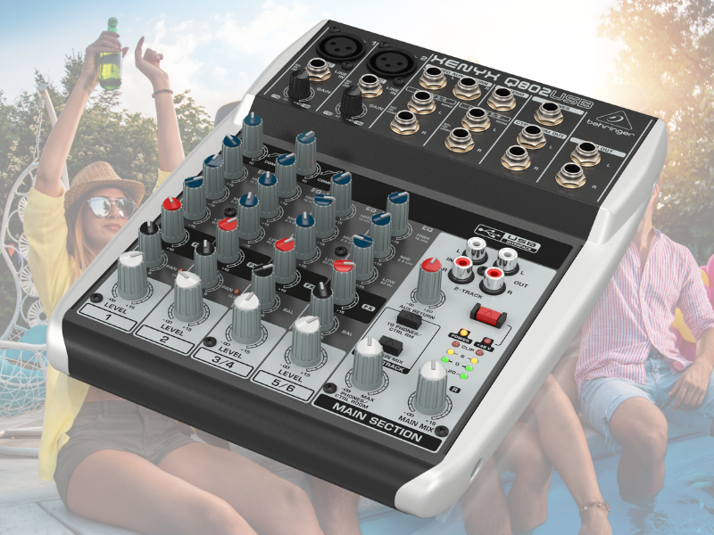 Bàn mixer Behringer Xenyx Q802USB