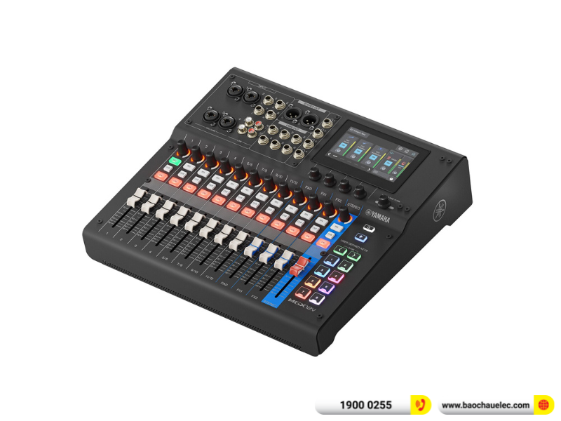 Mixer Yamaha MGX12V