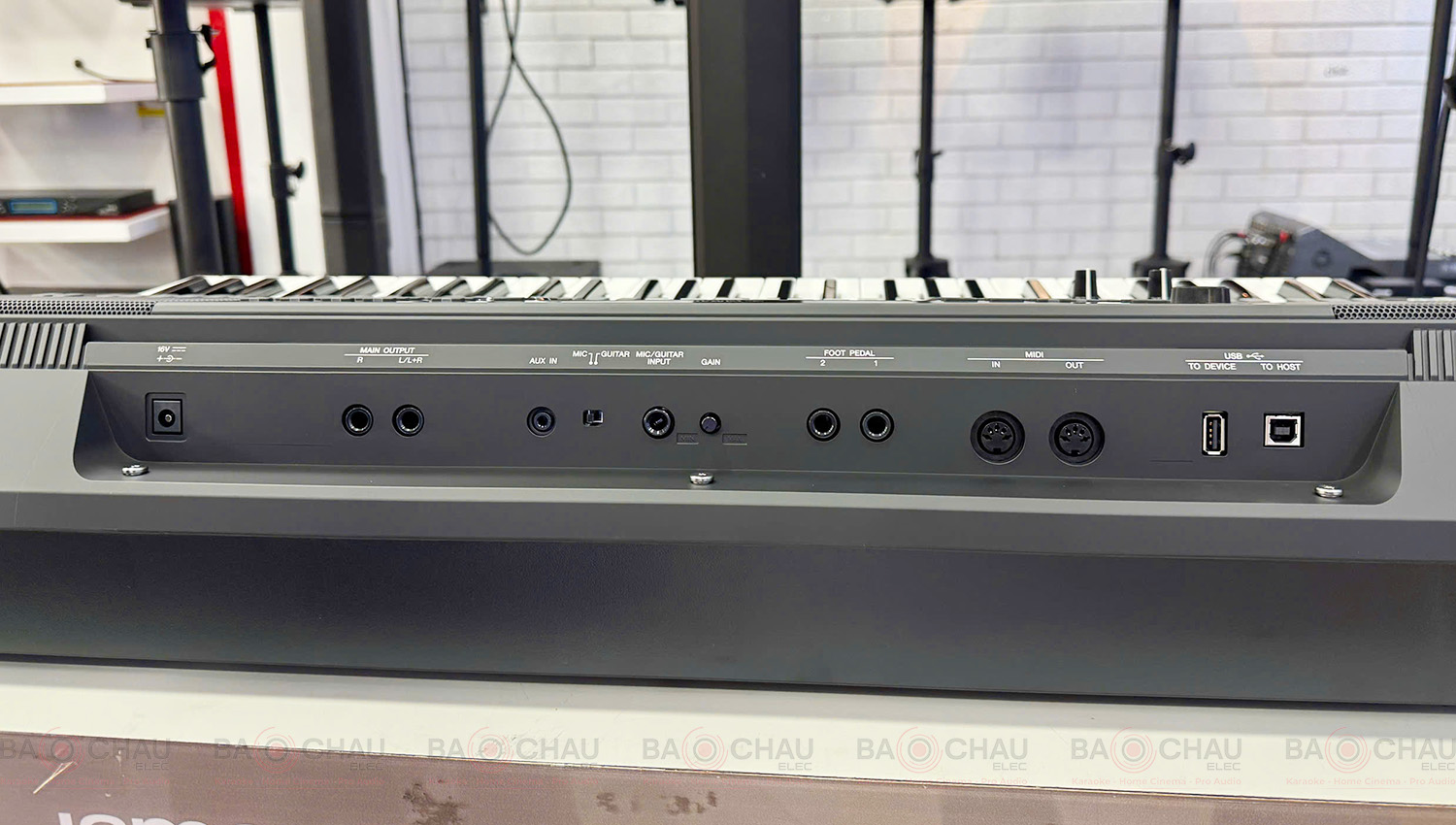 Đàn organ Yamaha PSR-SX720