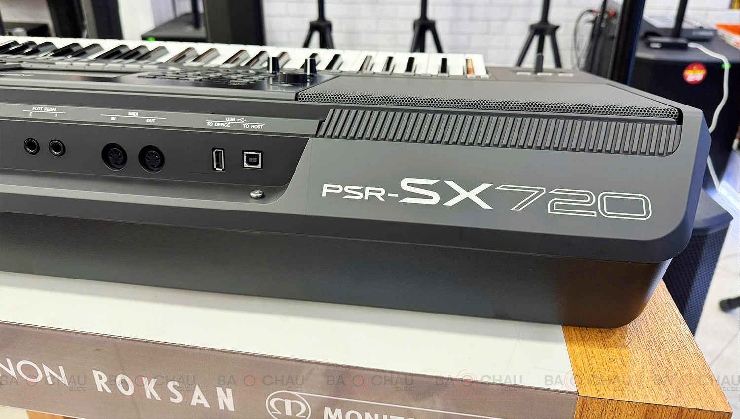 Đàn organ Yamaha PSR-SX720