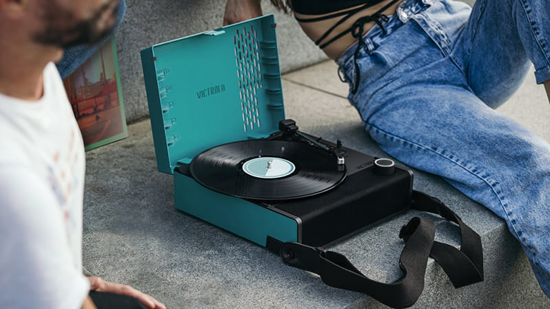 Đầu đĩa than Victrola Revolution Go