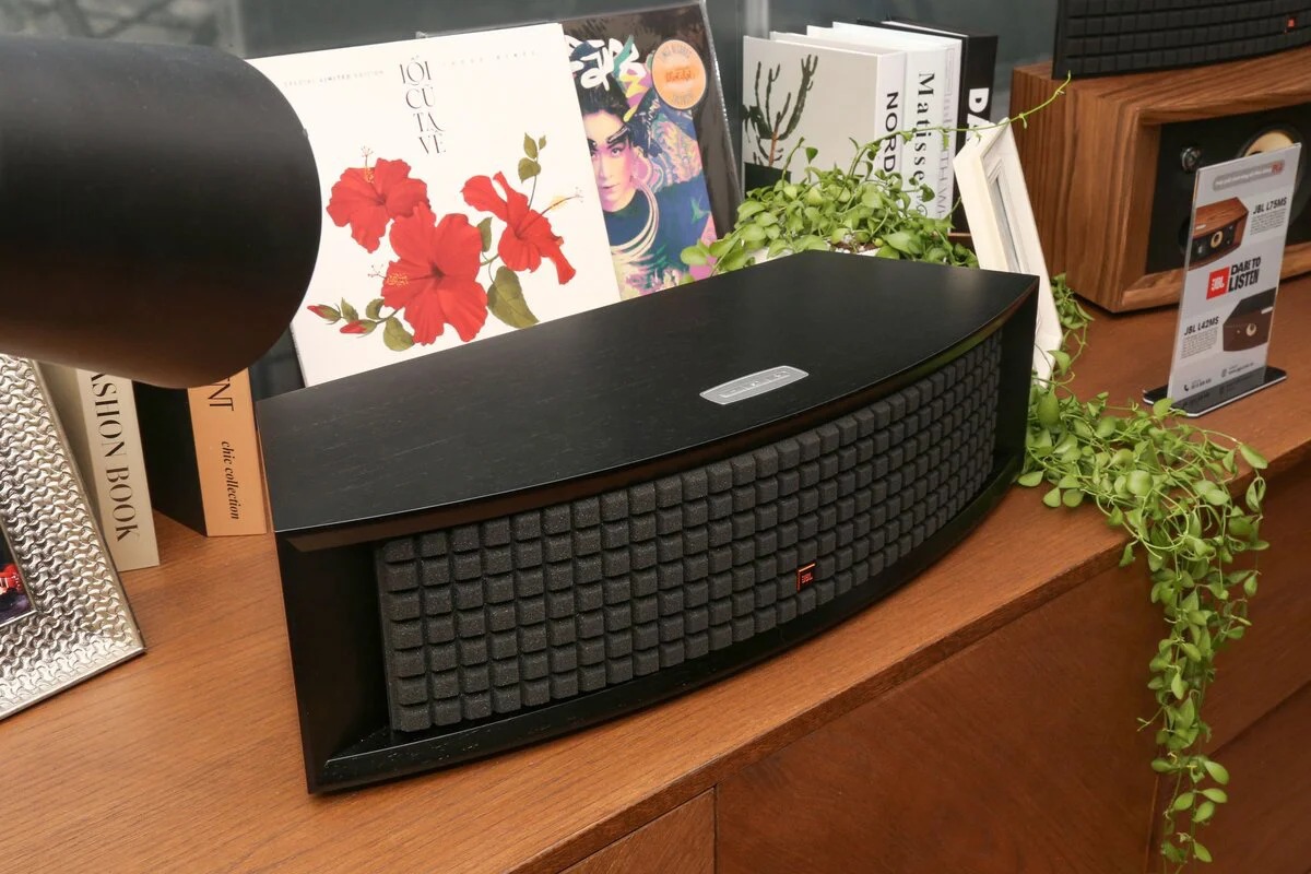 Loa JBL L42ms