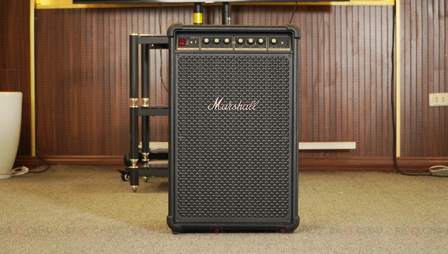 Loa Marshall Bromley 750