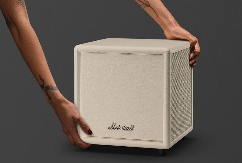 Loa Marshall Heston Sub 200