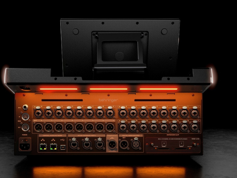 Mixer Behringer Wing Compact 48-Channel Digital