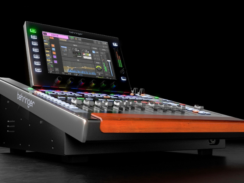 Mixer Behringer Wing Compact 48-Channel Digital