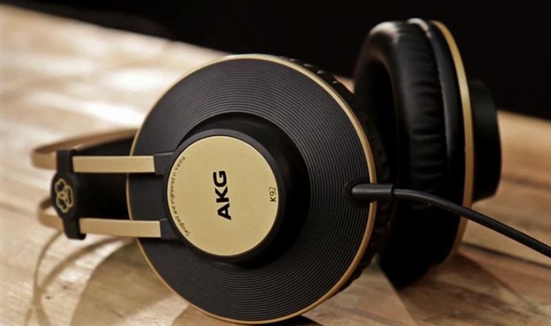 Tai nghe AKG K92