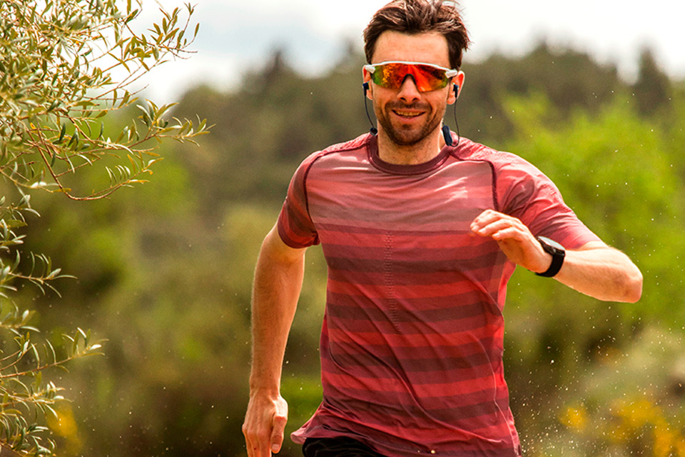 Tai nghe JBL Endurance Run 3BT