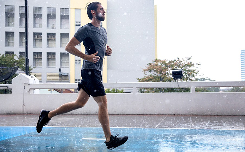 Tai nghe JBL Endurance Run 3C