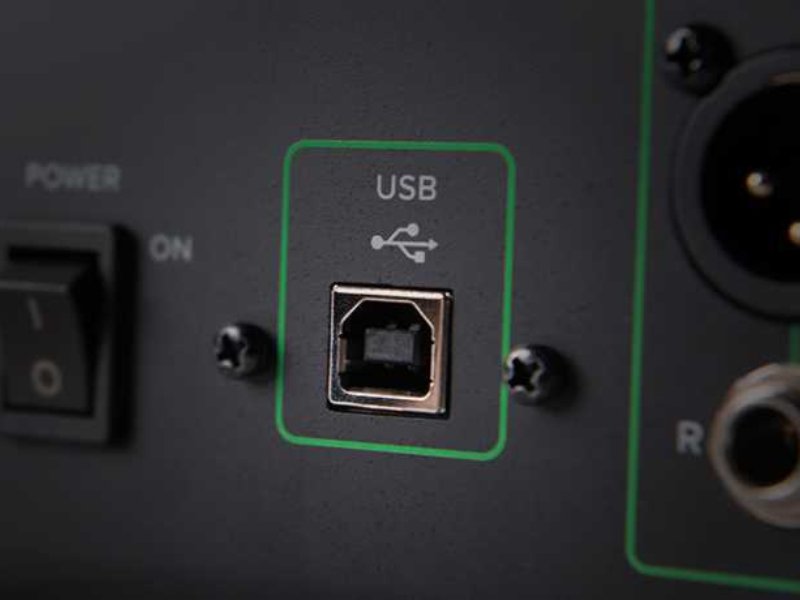 Mixer Mackie ProFX6v3