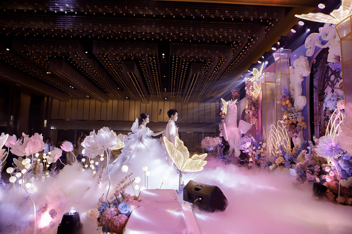 10 mẫu thiết kế trung tâm tiệc cưới đẹp