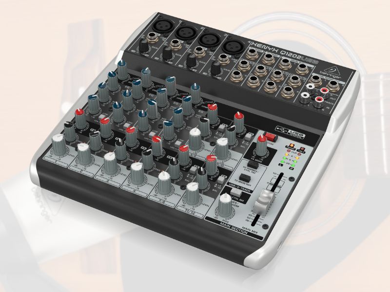 Behringer XENYX Q1202USB
