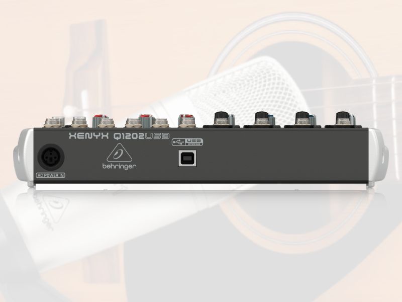 Behringer XENYX Q1202USB