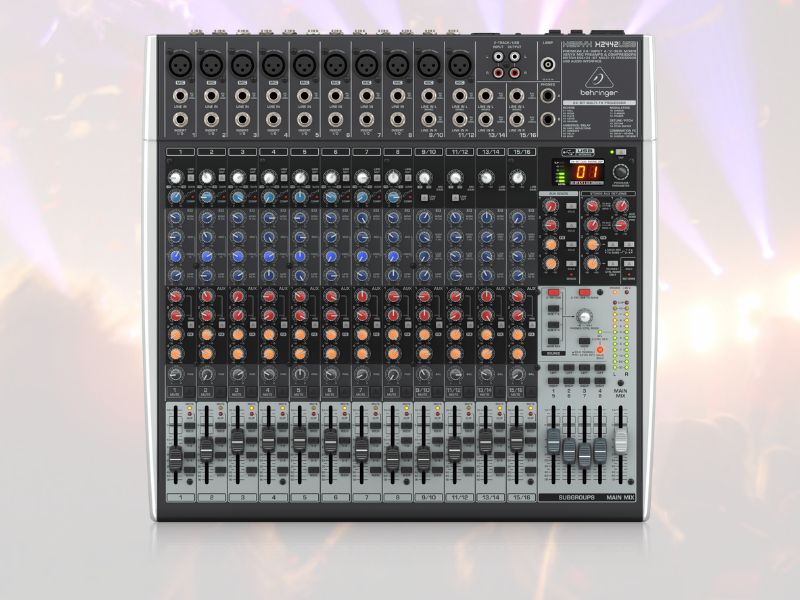 Bàn mixer Behringer Xenyx X2442 US
