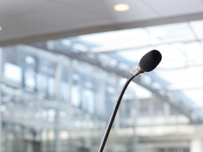 Micro cổ ngỗng Shure CVG18