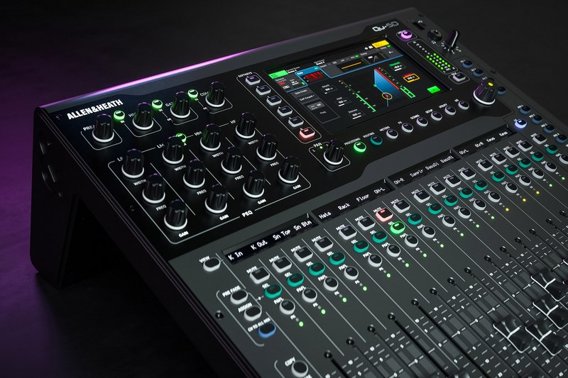 Mixer Allen & Heath Qu-5D