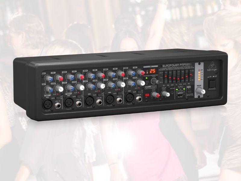 Mixer Behringer EUROPOWER PMP550M