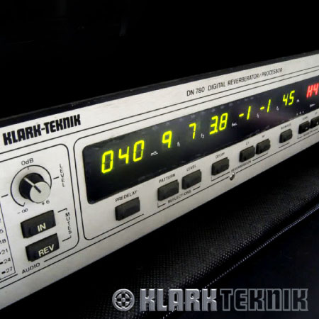 Mixer Behringer Xenyx QX 1204 USB B-Stock