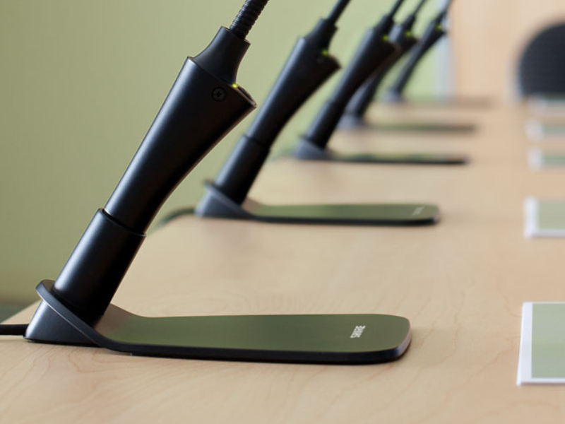 Chân đế micro cổ ngỗng Shure CVD-B