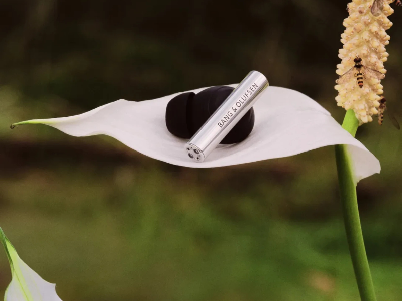 Tai nghe true wireless B&O Beo Grace