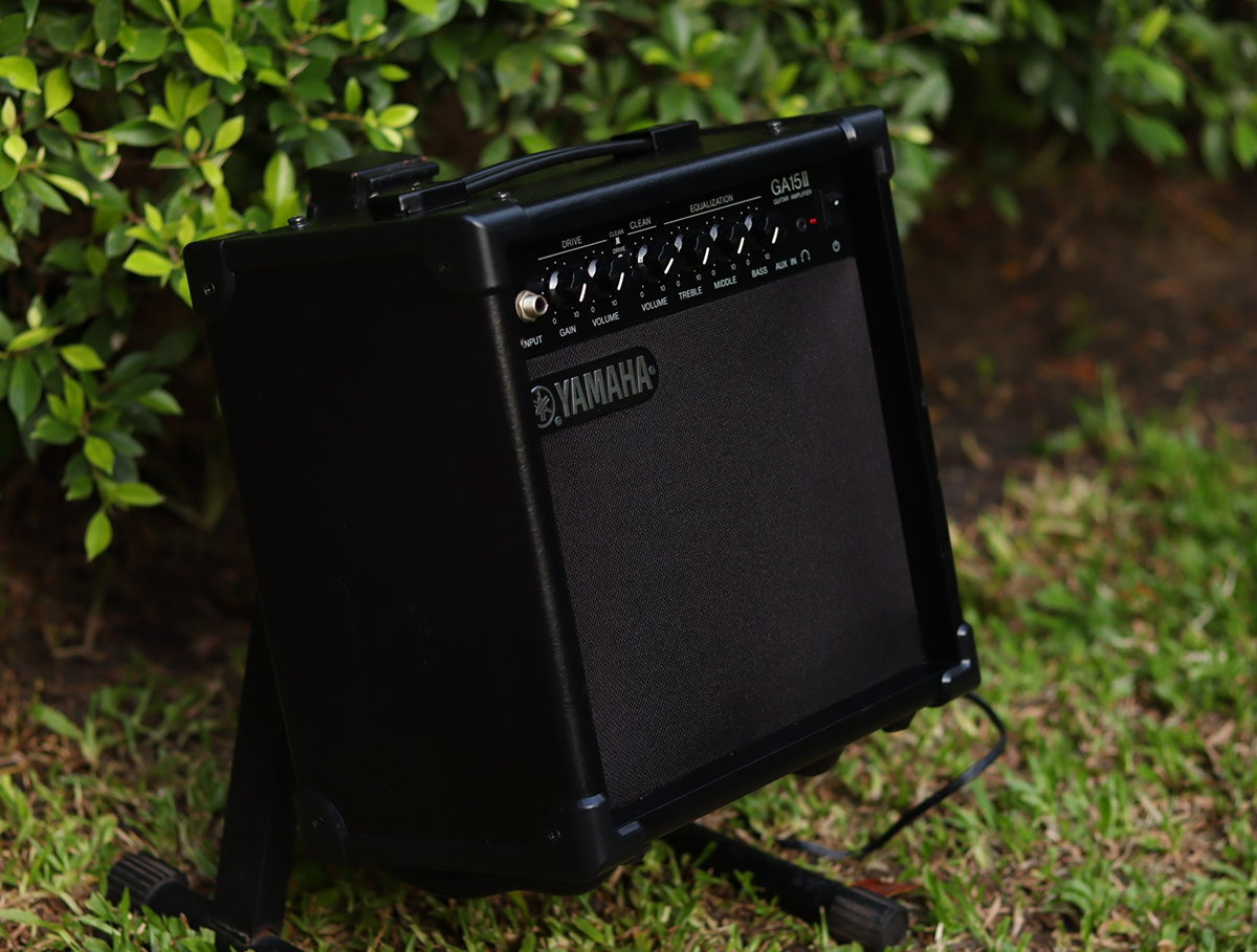Amply guitar Yamaha GA15II