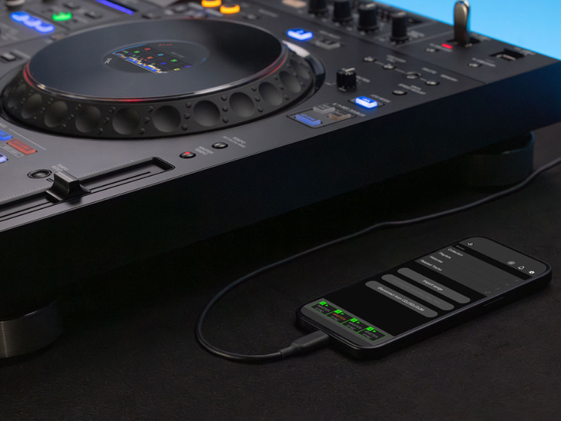 Bàn DJ AlphaTheta XDJ-AZ