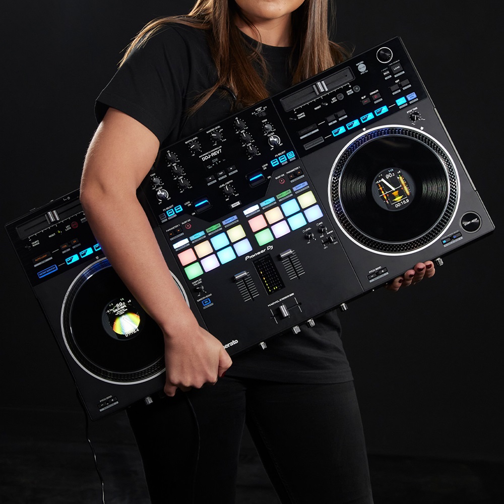 Bàn DJ Pioneer DDJ REV7