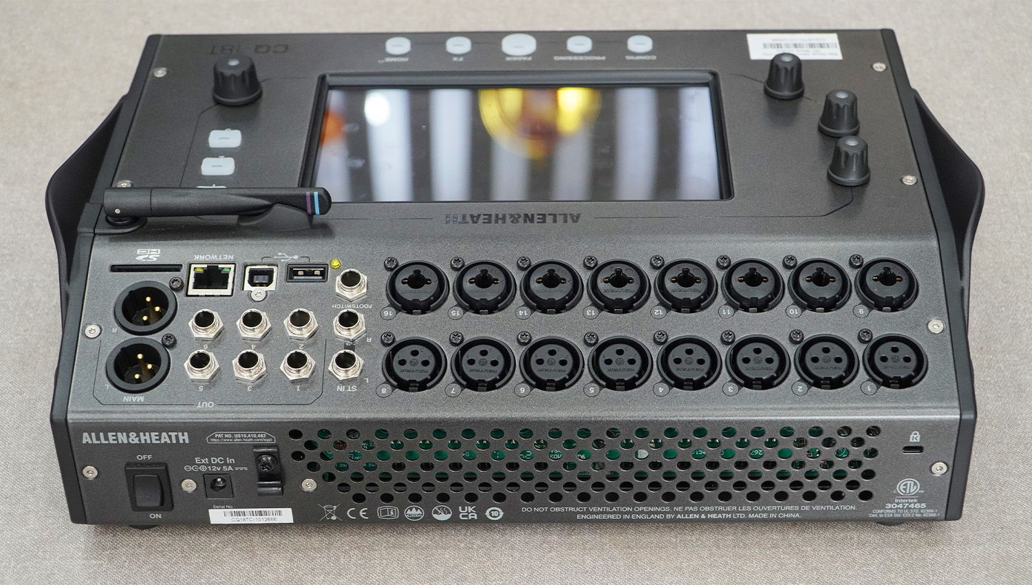 Bàn Mixer Allen & Heath CQ-18T
