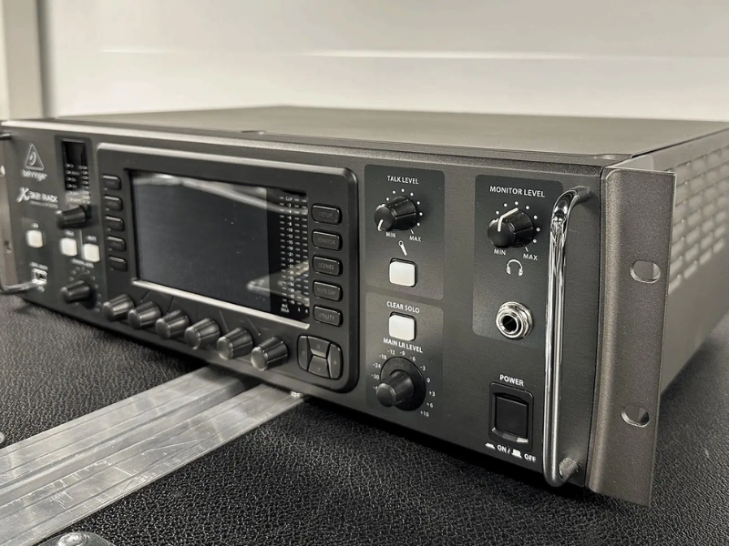 Bàn mixer Behringer X32 Rack