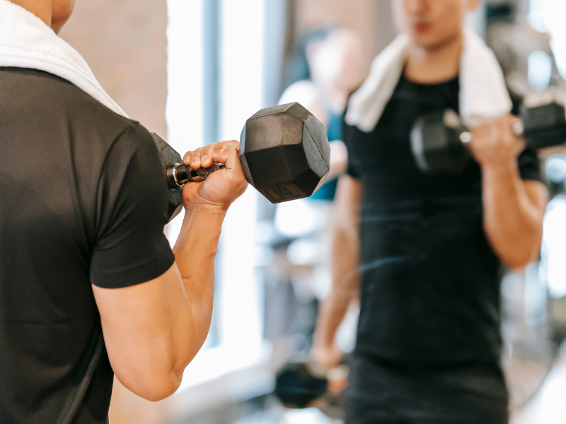 Các Thiết Bị Trong Hệ Thống Âm Thanh Phòng Gym Gồm Những Gì?