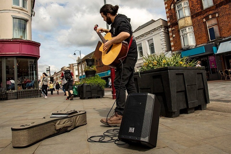 Cách kết nối guitar với loa kéo