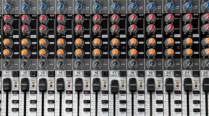 Bàn mixer Behringer SX3242FX - Hình 8