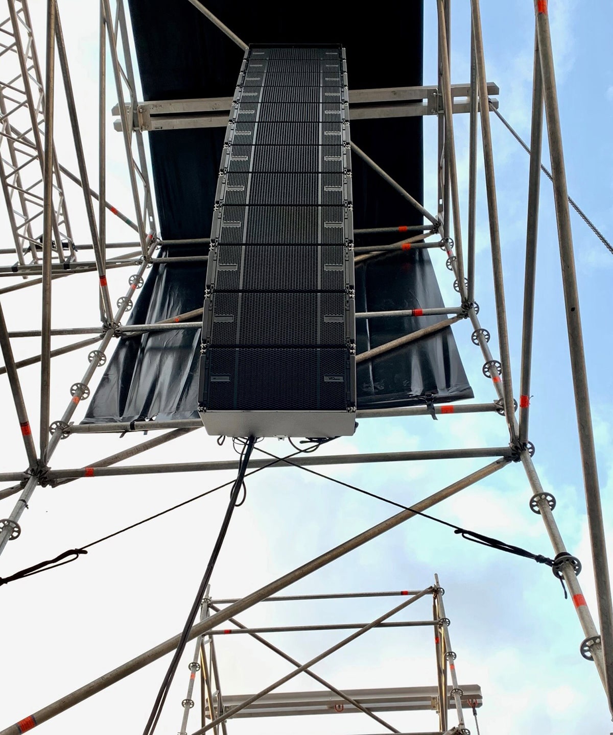 công trình Line Array sử dụng Loa dBTechnologies DB Vio L1610