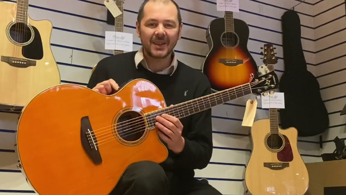 Đàn Guitar Acoustic Yamaha CPX600 
