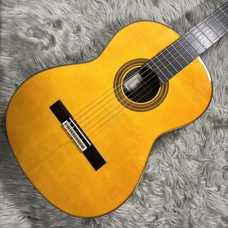 Đàn guitar classic Yamaha GC32S